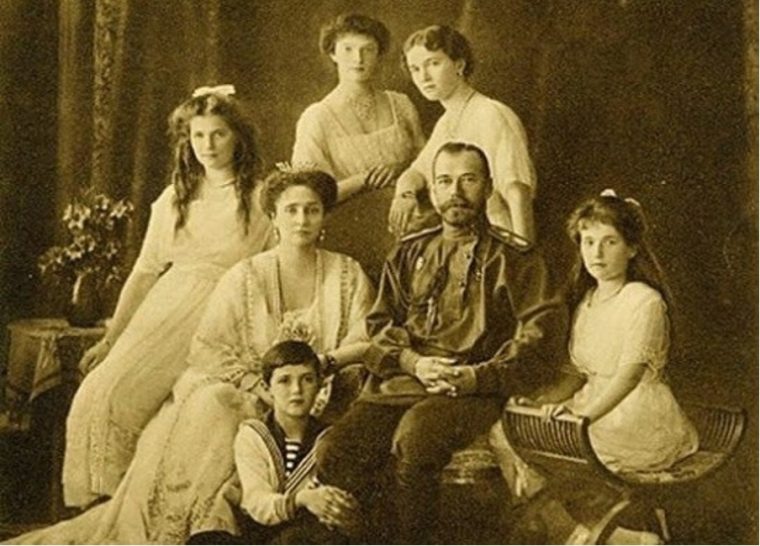 17 Iulie 1918 Asasinarea lui Nicolae II si a familiei sale