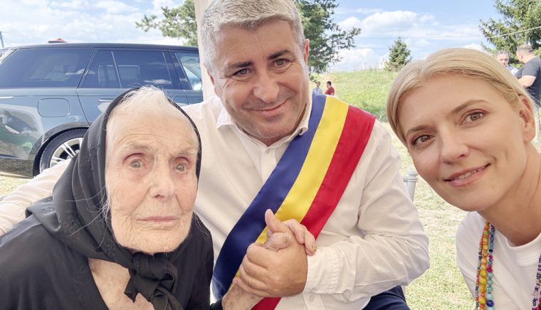 Deputata Alina Gorghiu la Ziua comunei Domnesti Ma onoreaza titlul de cetatean de onoare