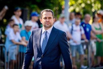 Directorii generali si financiari ai companiilor feroviare renunta la 10 din indemnizatii