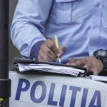 Doi barbati amendati cu 24000 lei pentru caini abandonati