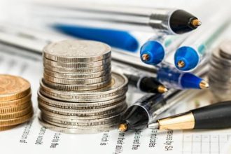 Guvernul pregateste pachetele 2 si 3 Taxa auto speciala Schimbari in impozitarea locuintelor