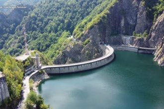 Lacul Vidraru golit pentru prima data in istorie