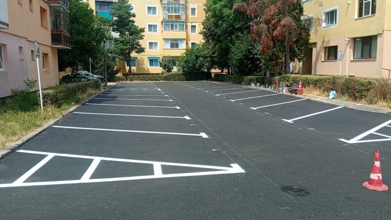 O parcare din Gavana 3 a fost reabilitata