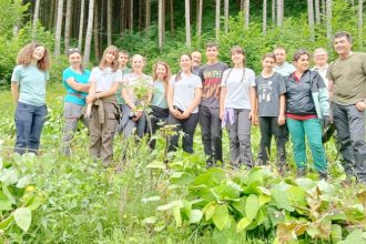 Pe urmele unui balaur o actiune Conservation Carpathia