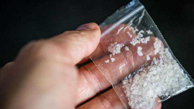 Poliist de frontiera traficant de droguri in timpul liber