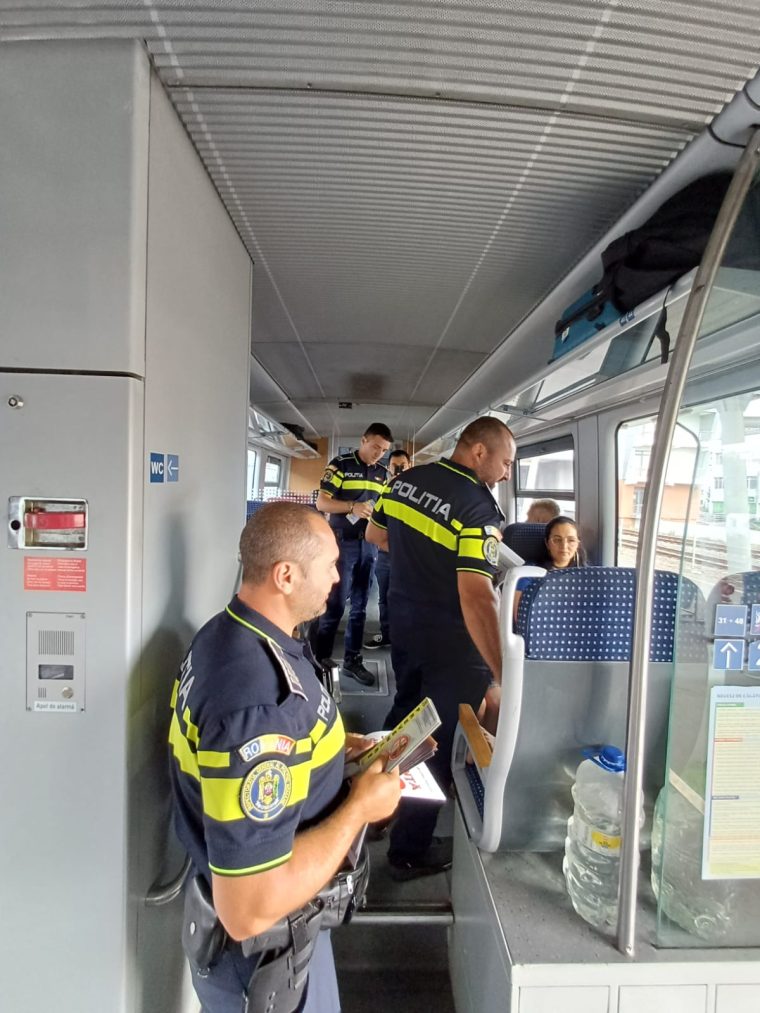Politia Arges din nou la Gara Pitesti Discutii interactive pe peron