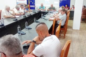 Scandal la Stefanesti dupa votul taxei pe camioane