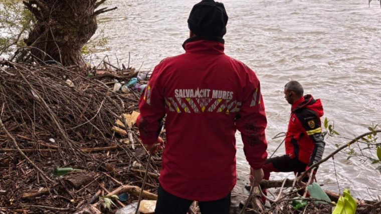 Semnal de alarm Cautam doi minori inecati