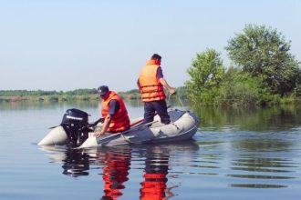 Un adolescent de 14 ani s a inecat in Dunare