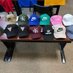 Un tanar vindea produse falsificate la Zilele Campulungului