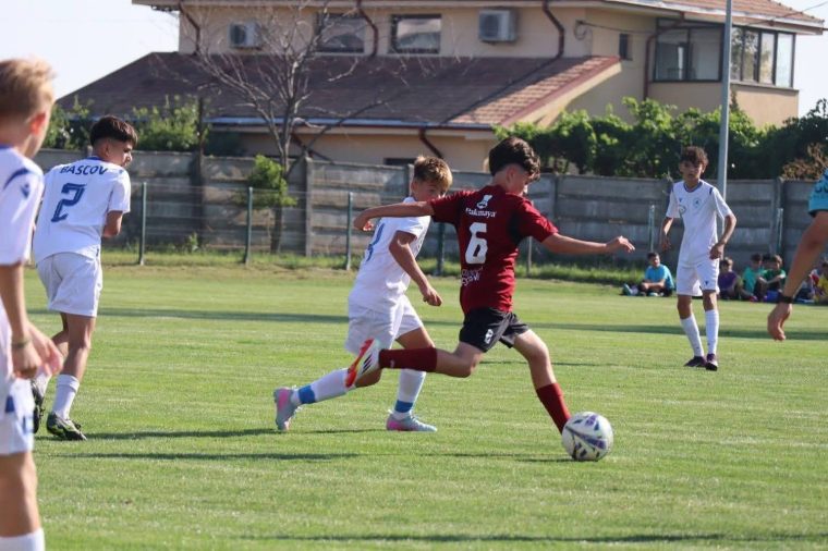 Unirea Bascov U14 la Cupa Marilor Negre