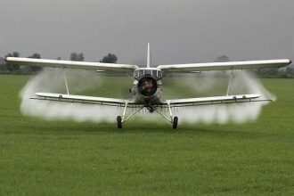 Atentie Dezinsectie cu avionul la Bradu in weekend