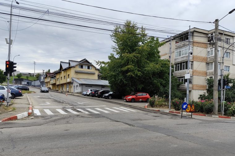 Atentie Se lucreaza pe strada 7 Septembrie 1485