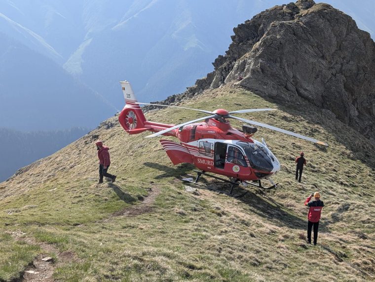 Barbat cazut aproximativ 100 de metri in Spintecatura Moldoveanu