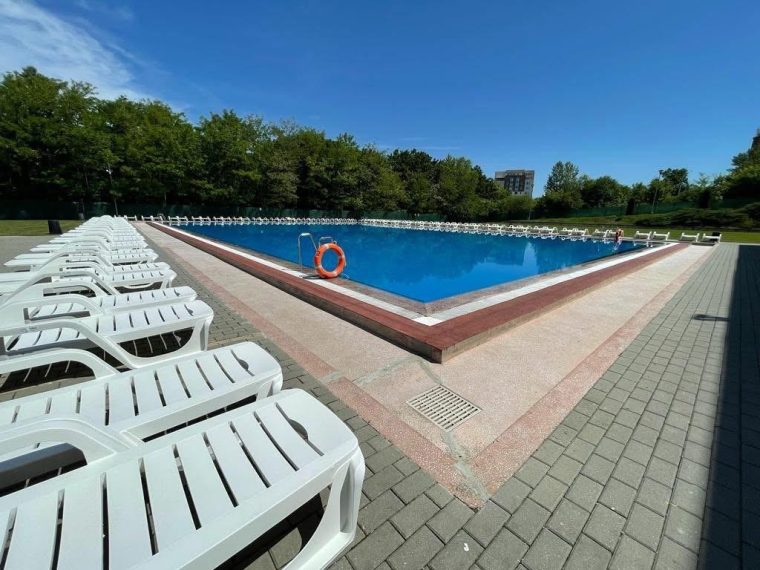 Baza de agrement Trivale inchisa o zi