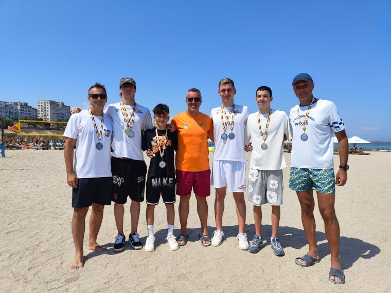 CSM Pitesti straluceste la Campionatul National de Inot