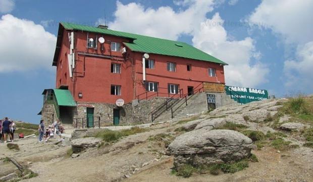 Cabana Babele din Bucegi de vanzare now