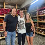 Charlie Ottley se intoarce la Tanti Maria