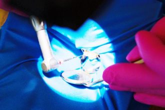 Clinica de medicina dentara Dr TEO Zambim impreuna Coroanele dentare