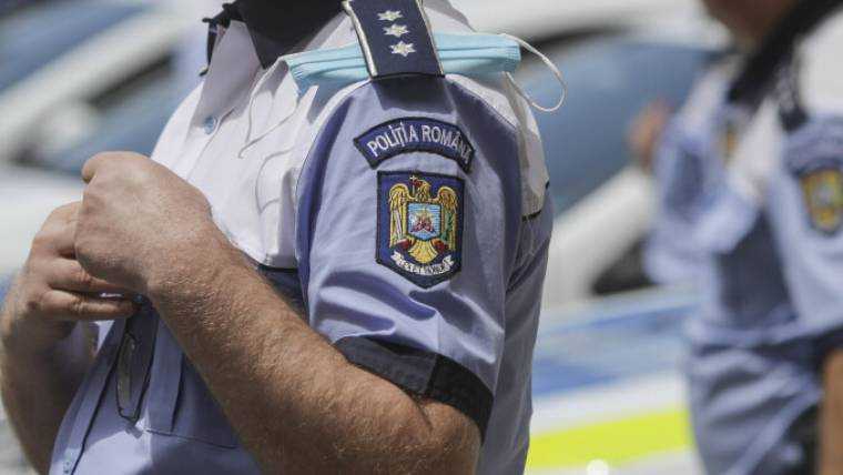 DGA Sofer prins incercand sa mituiasca doi poliistii
