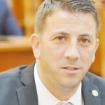 Directorul de la scoala Tudor Vladimirescu a chemat profesori la instruire in ziua pichetei