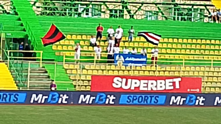 FC Arges Csikszereda Oaspetii sustiniti de 15 fani