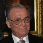 Fostul presedinte Ion Iliescu a murit