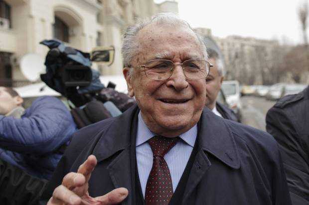 Ion Iliescu se afla in stare critica la spital