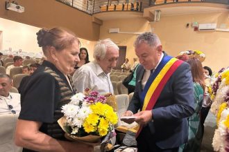 Pitesti 68 cupluri premiate pentru longevitate