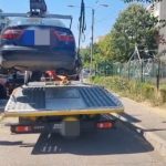Pitesti Politii Locale ridica masinile abandonate