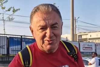 Primarul Gentea si a sarbatorit 62 de ani jucand fotbal