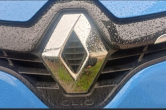 Renault recheama peste 150000 de hibride pentru defecte