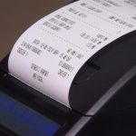 Romanii care inchiriaza locuinte hotelier obligati la POS si bon fiscal