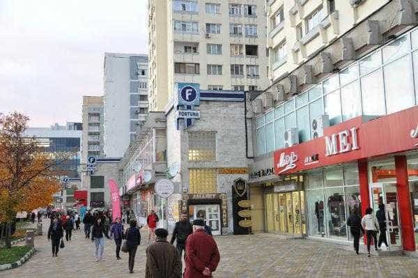 Spatiu de vanzare la Complexul Fortuna Pitesti