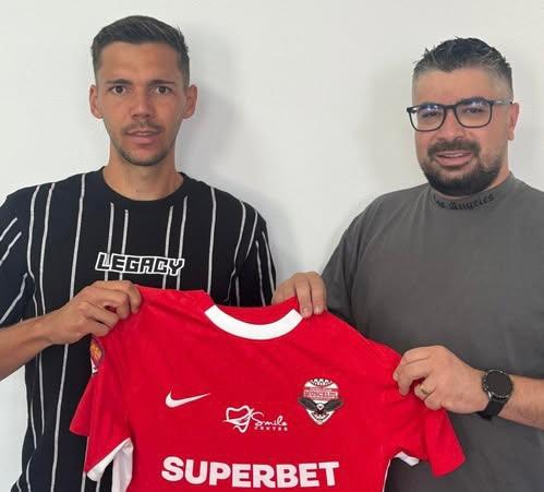 Un fotbalist cu dubla cetatenie s a alaturat Muscelului Campulung