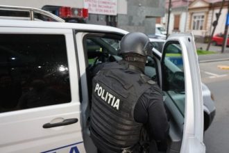 evaziune fiscala in comertul cu masini perchezitii si audieri