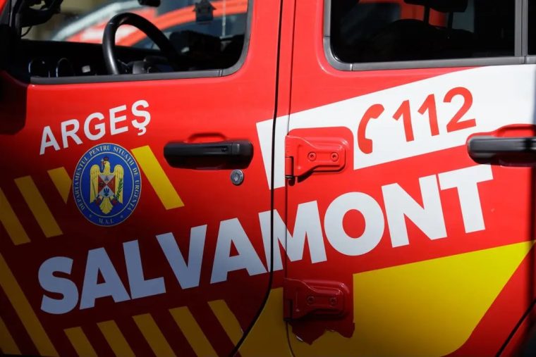 tragedie in arges masina cazuta in prapastie doua decese
