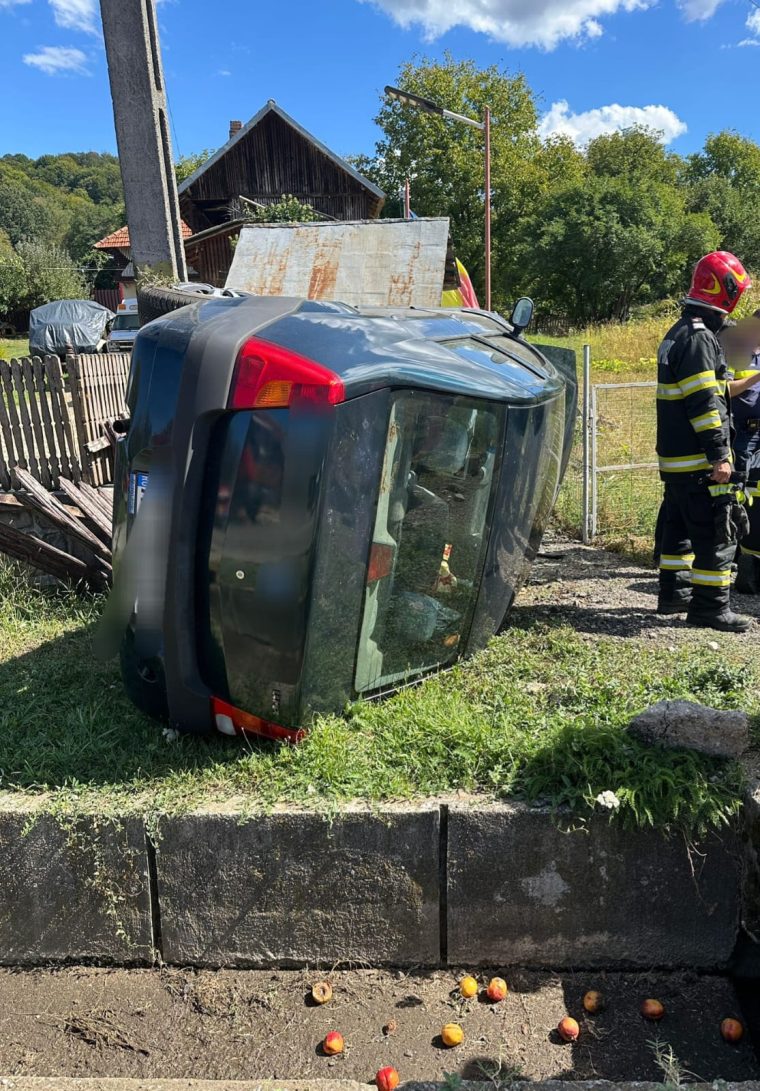 Accident in Arges Musatestii Doua femei ranite