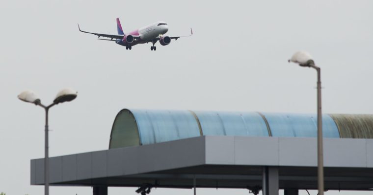 Alerta pe Aeroportul Otopeni O drona blocheaza aterizari