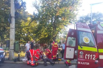 Barbat resuscitat langa Muzeul Judetean