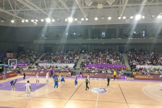 Baschetbalistii din Pitesti au invins oltenii