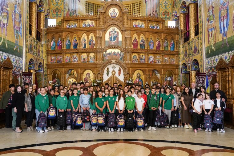 Campanie filantropica 480 de copii au primit ghiozdane