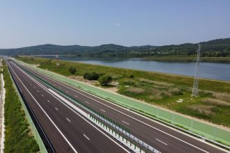 Doua tronsoane de pe Autostrada A0 Nord finalizate devreme