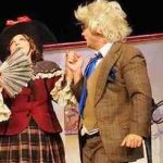 E de ras la teatrul din Pitesti duminica seara