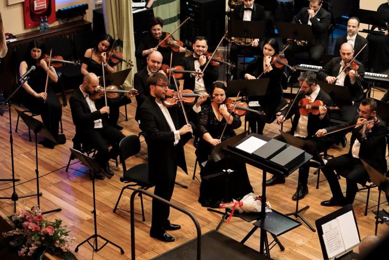 Filarmonica Pitesti vinde abonamente pentru noua stagiune