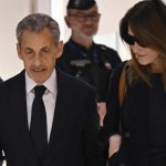 Fostul presedinte Nicolas Sarkozy condamnat la 5 ani inchisoare