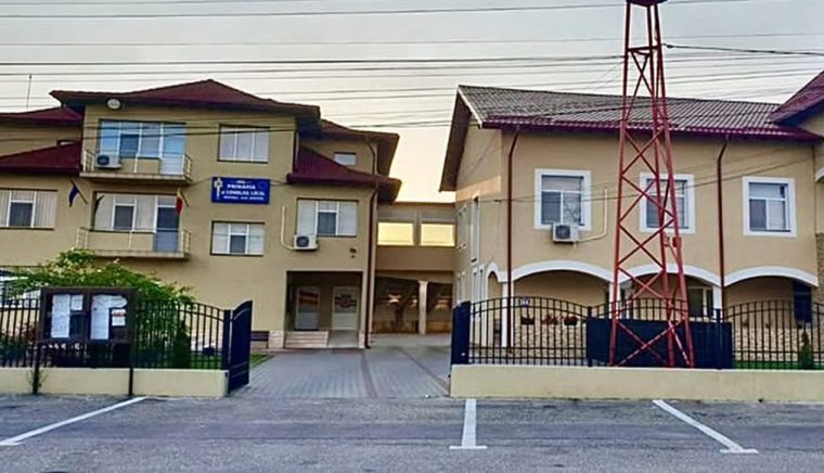 Lucrari de infrumusetare pentru locuitorii din Bradu