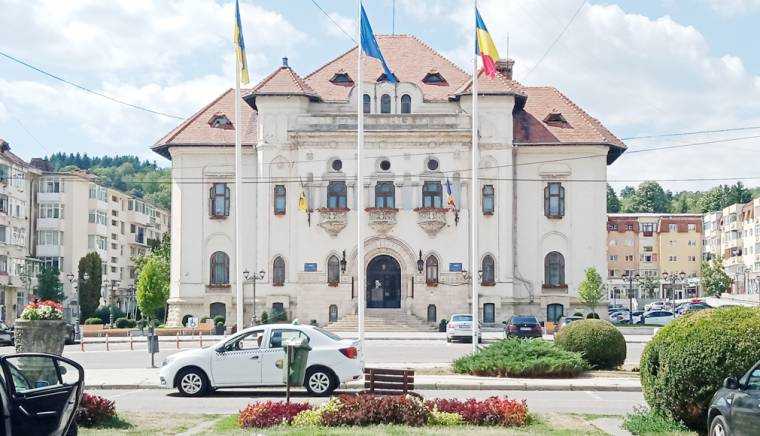 Manevra prin invaluire la Campulung pentru consilier