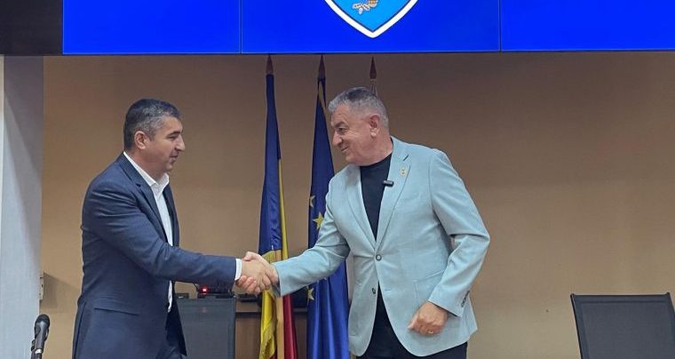 O alta scoala din Pitesti se reabiliteaza termic