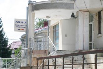Politistul bulldog din Campulung